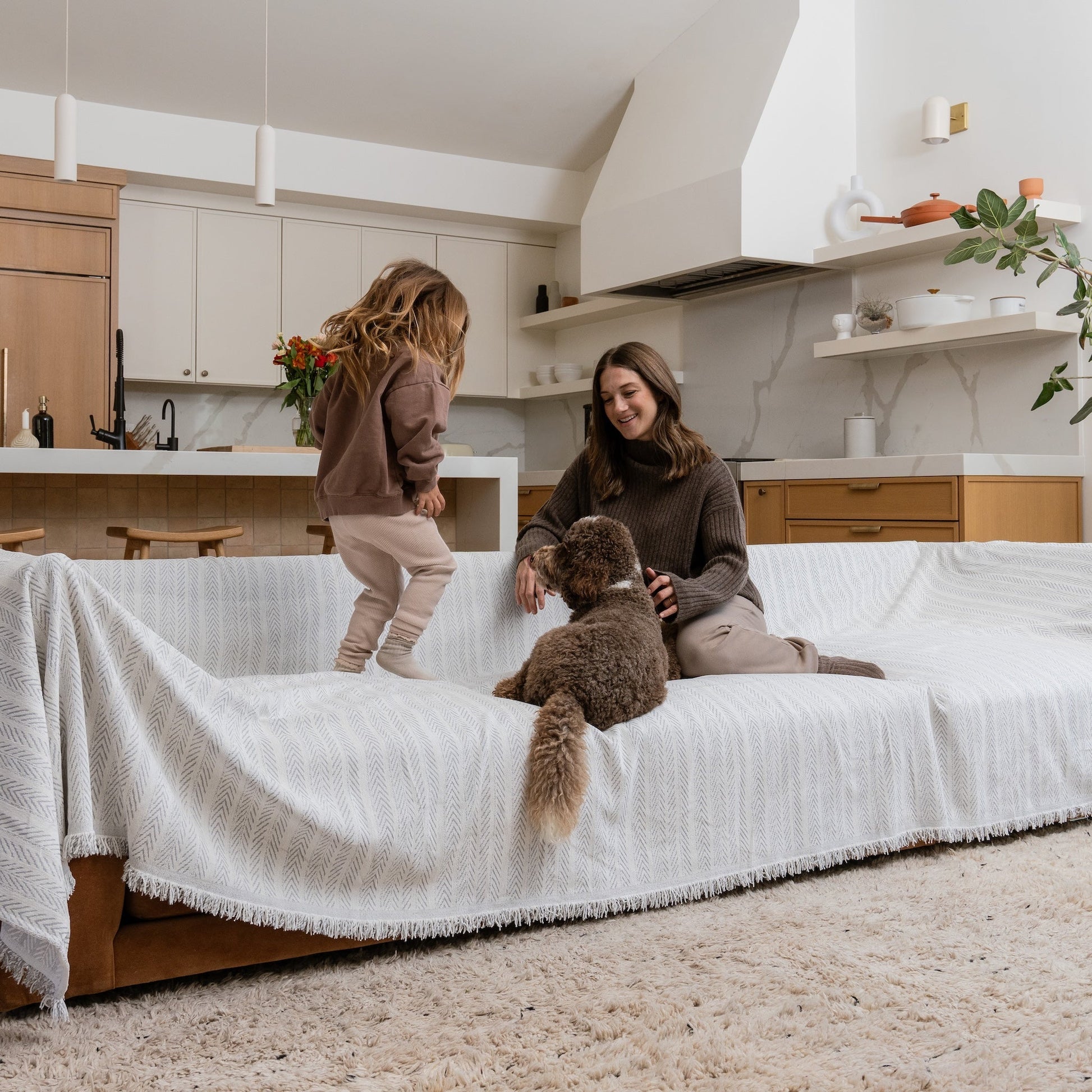Magic Sofa Blanket - Lena Herring
