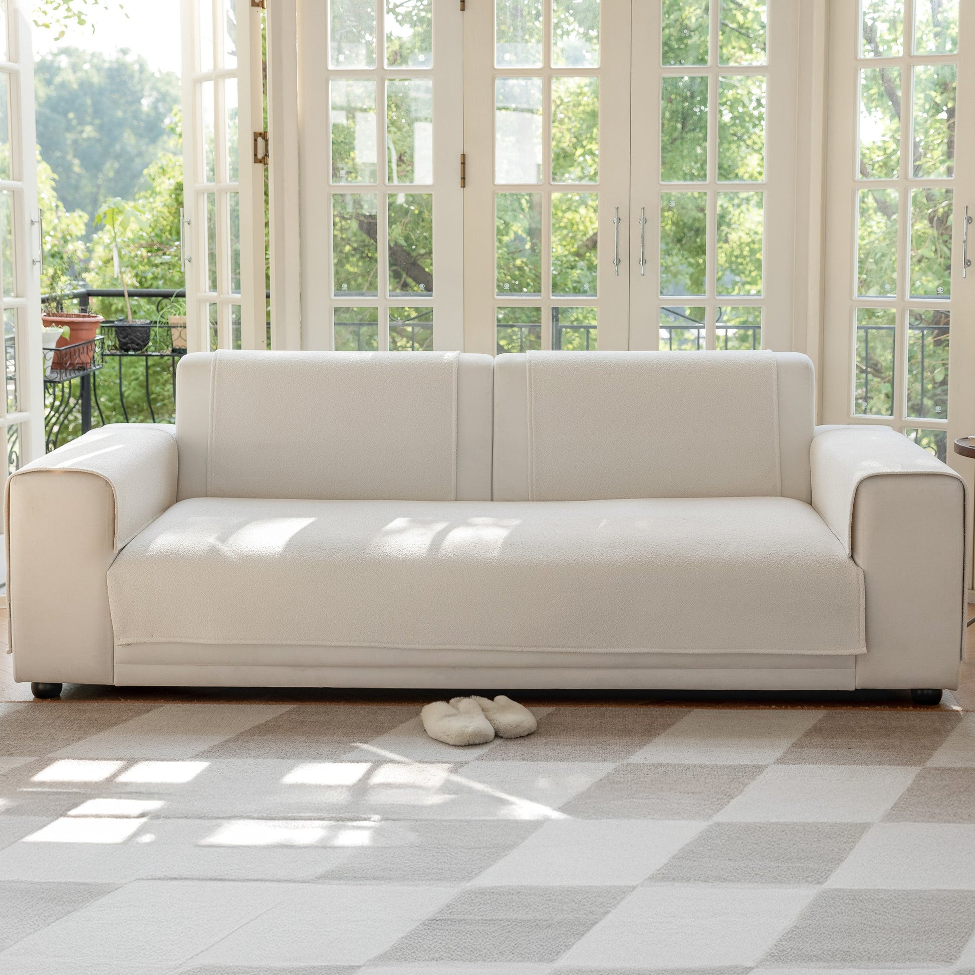 Magic Sofa Mat - Teddy | Last Chance